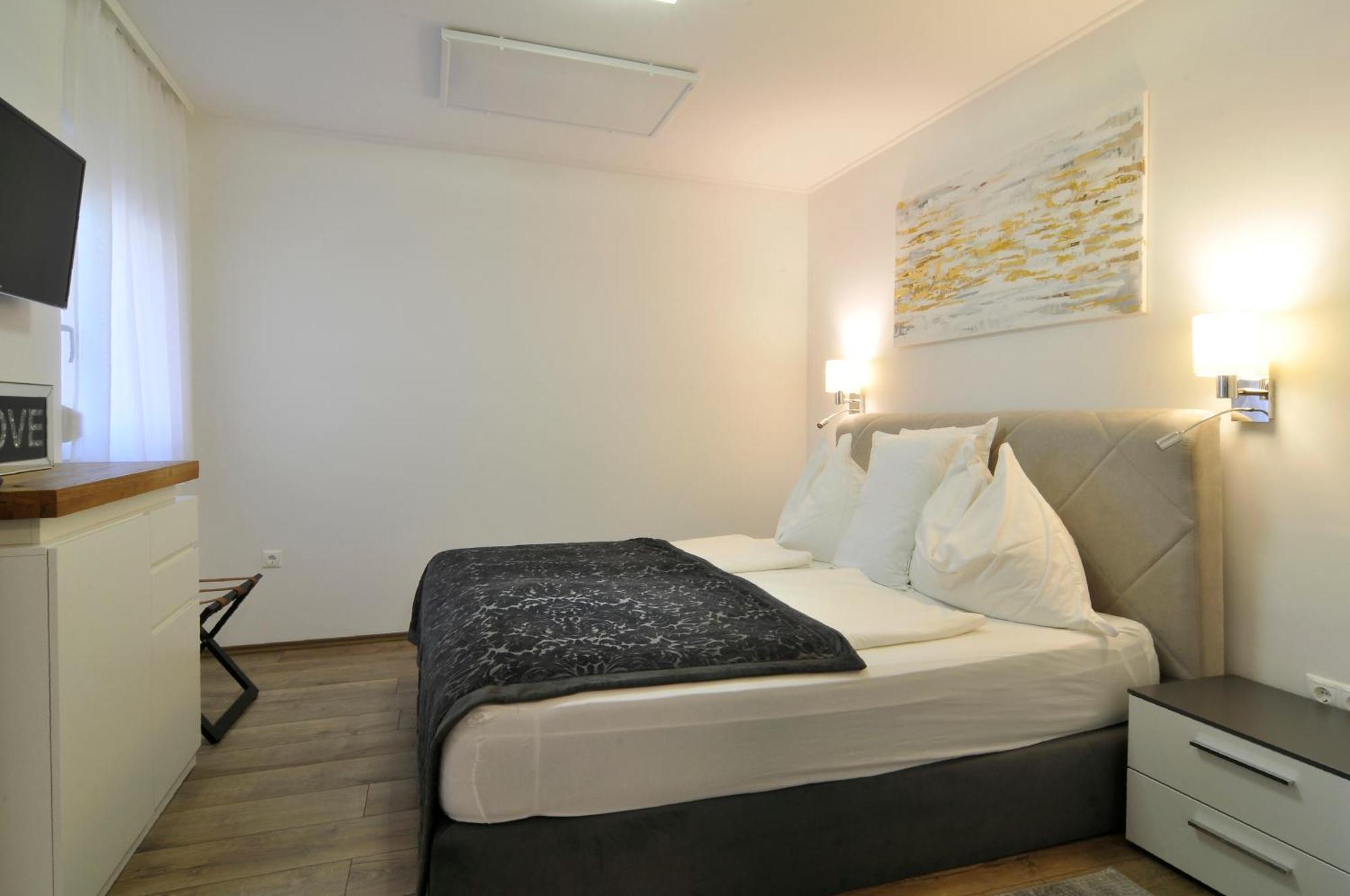 Silver Beach Apartments Siófok Eksteriør bilde