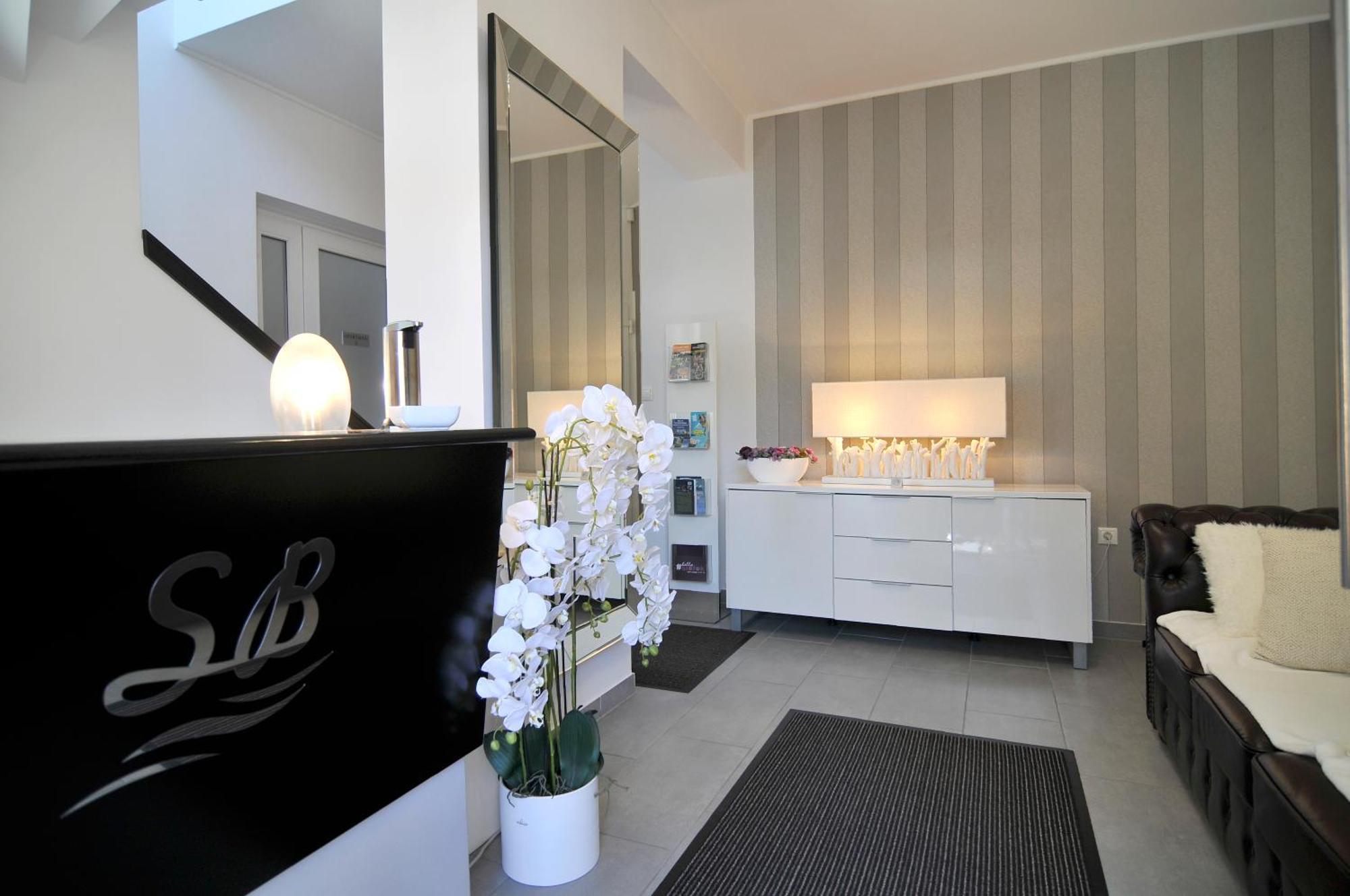 Silver Beach Apartments Siófok Eksteriør bilde