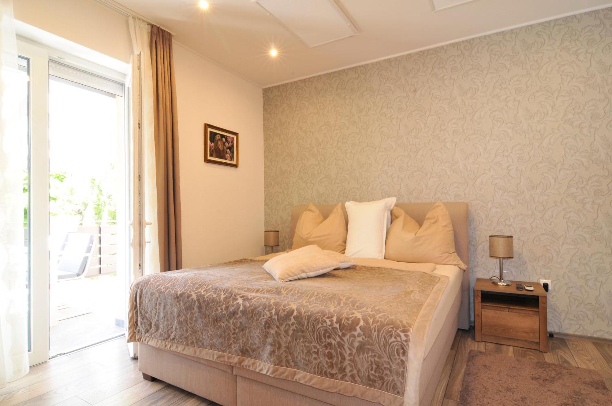Silver Beach Apartments Siófok Eksteriør bilde